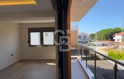 C.B. ROUTE | SALİHLER MAH. | GENİŞ BAHÇELİ, VERANDALI 5+1 VİLLA