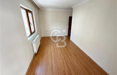ŞEHİTLER CADDE ÜZERİ KATTA KİRALIK 2+1 DAİRE