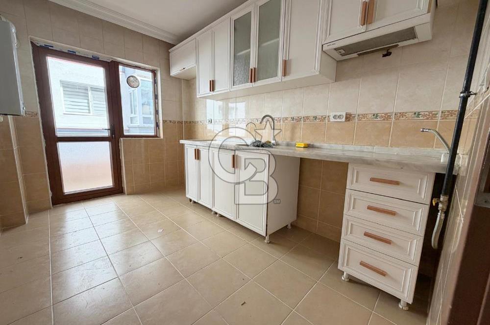 ŞEHİTLER CADDE ÜZERİ KATTA KİRALIK 2+1 DAİRE