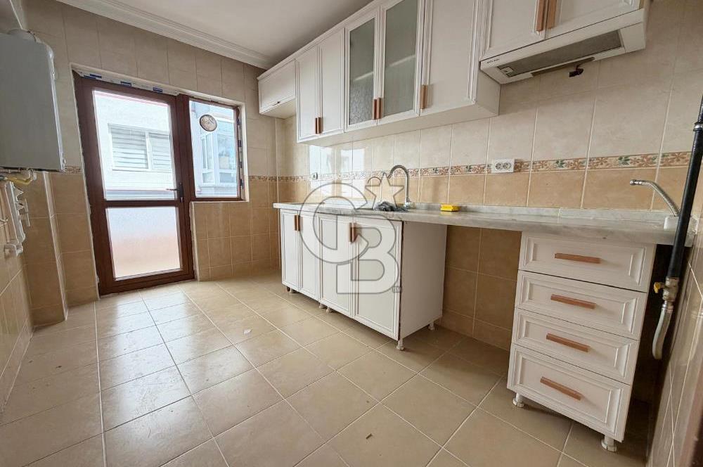 ŞEHİTLER CADDE ÜZERİ KATTA KİRALIK 2+1 DAİRE