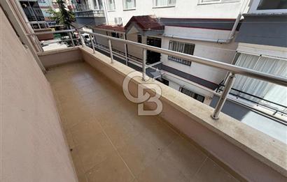 ŞEHİTLER CADDE ÜZERİ KATTA KİRALIK 2+1 DAİRE