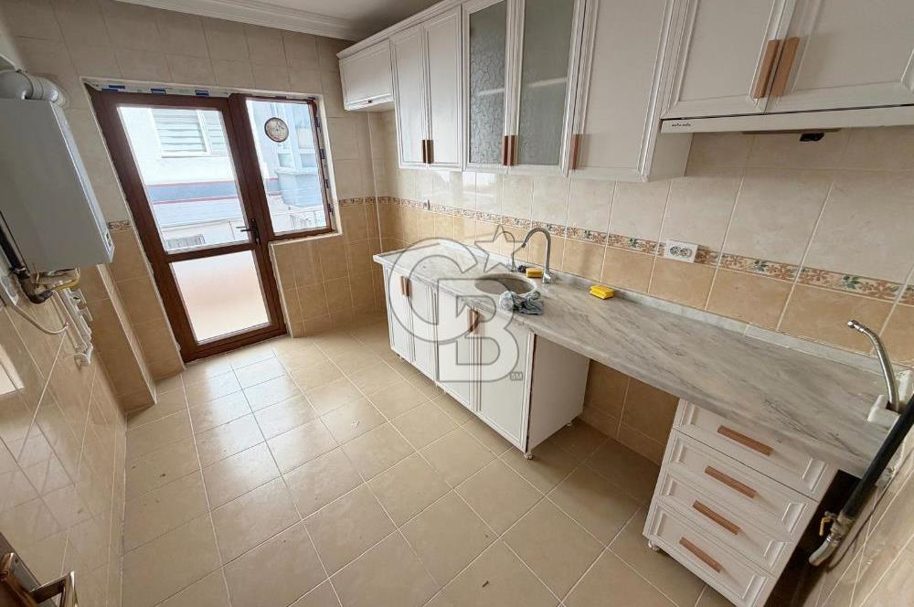 ŞEHİTLER CADDE ÜZERİ KATTA KİRALIK 2+1 DAİRE