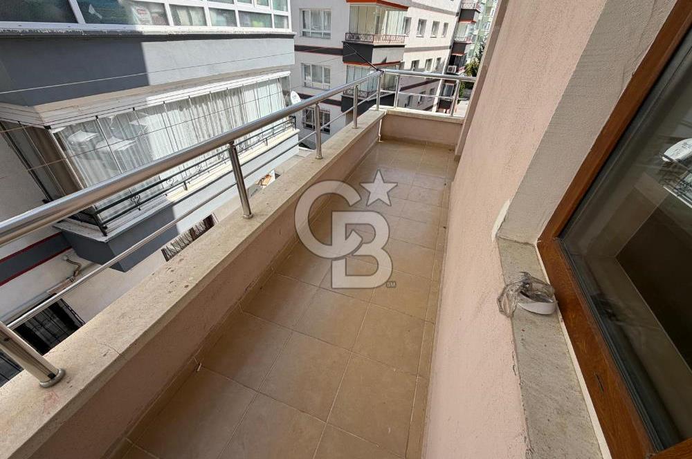ŞEHİTLER CADDE ÜZERİ KATTA KİRALIK 2+1 DAİRE