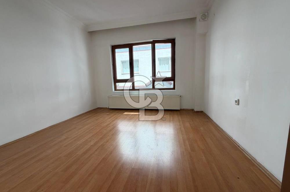 ŞEHİTLER CADDE ÜZERİ KATTA KİRALIK 2+1 DAİRE