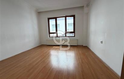 ŞEHİTLER CADDE ÜZERİ KATTA KİRALIK 2+1 DAİRE