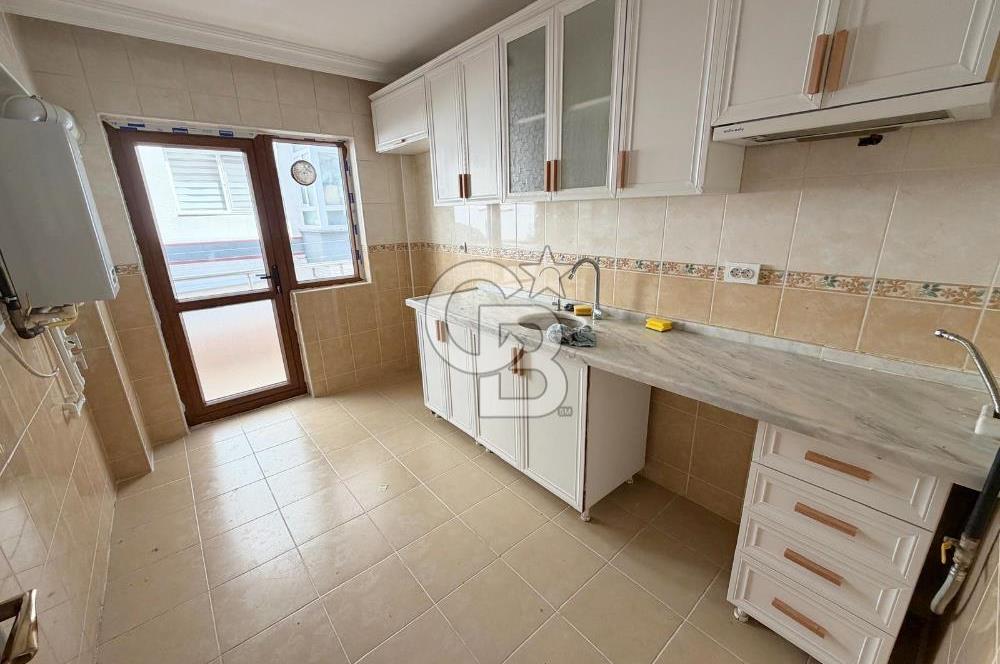 ŞEHİTLER CADDE ÜZERİ KATTA KİRALIK 2+1 DAİRE
