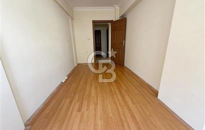 ŞEHİTLER CADDE ÜZERİ KATTA KİRALIK 2+1 DAİRE