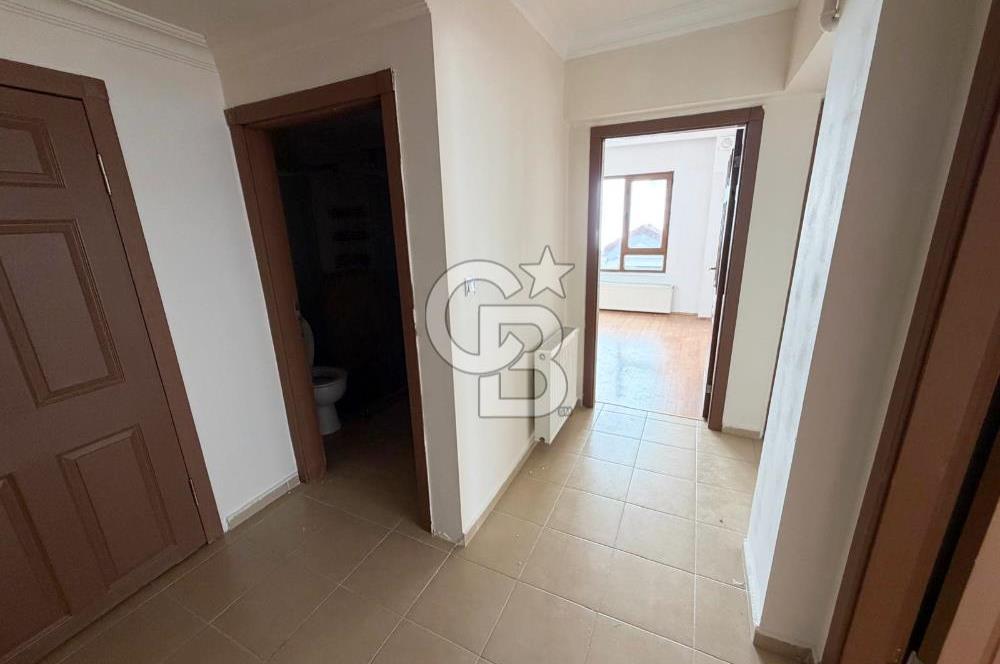 ŞEHİTLER CADDE ÜZERİ KATTA KİRALIK 2+1 DAİRE