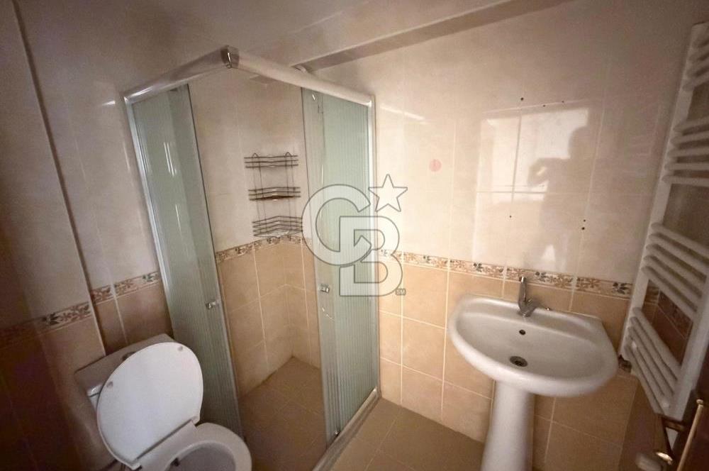 ŞEHİTLER CADDE ÜZERİ KATTA KİRALIK 2+1 DAİRE