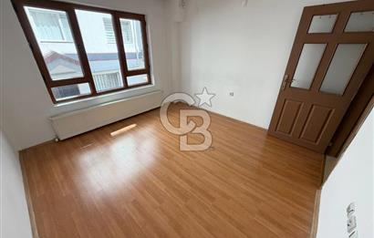ŞEHİTLER CADDE ÜZERİ KATTA KİRALIK 2+1 DAİRE