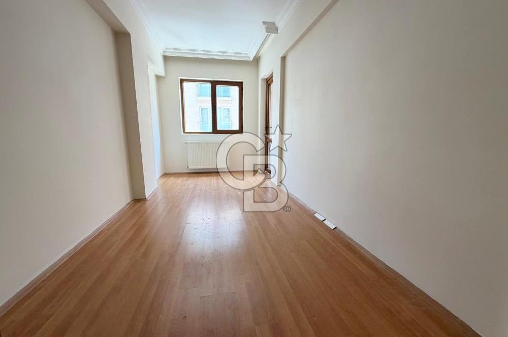 ŞEHİTLER CADDE ÜZERİ KATTA KİRALIK 2+1 DAİRE