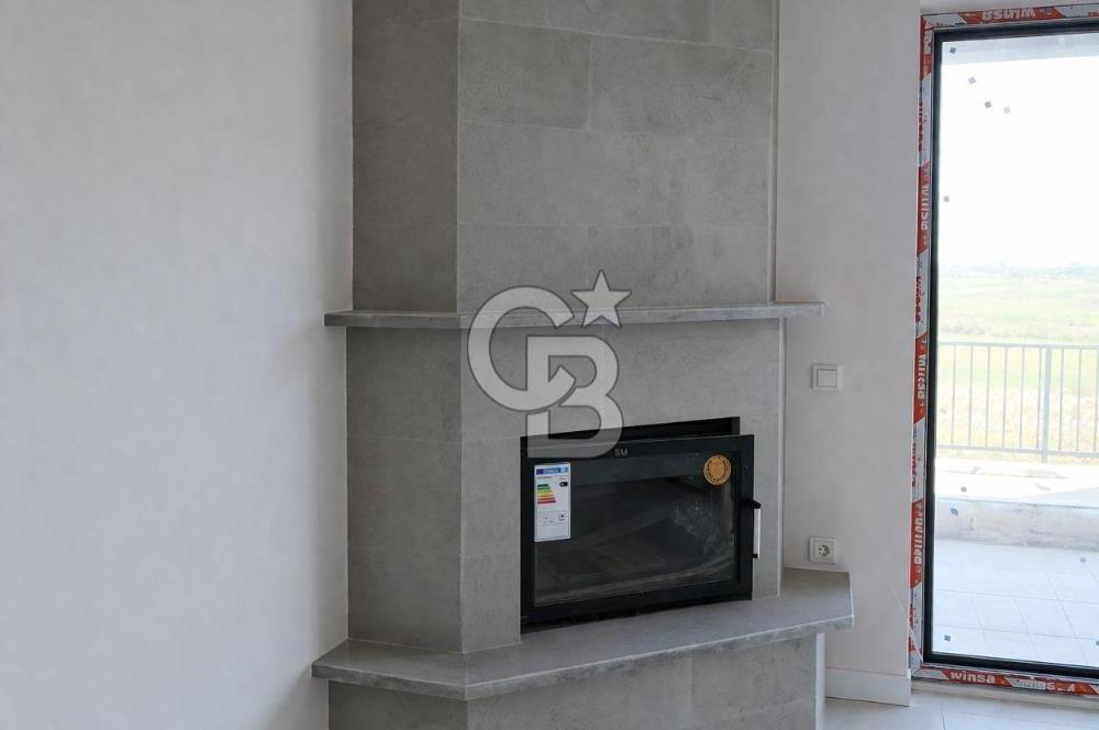 ÇANAKKALE ÇINARLI'DA BUTİK SİTEDE 4,5+1 KİRALIK VİLLA