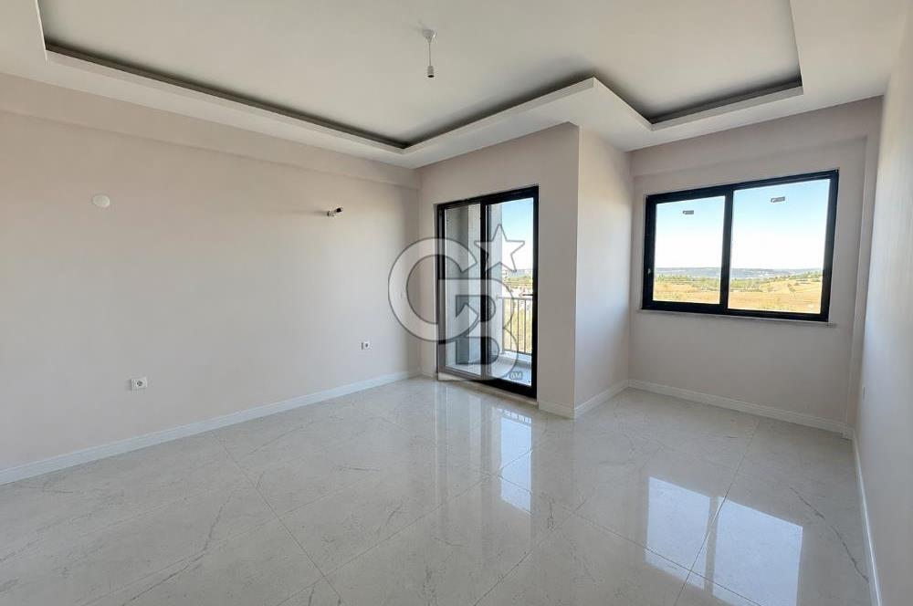 ÇANAKKALE ÇINARLI'DA BUTİK SİTEDE 4,5+1 KİRALIK VİLLA