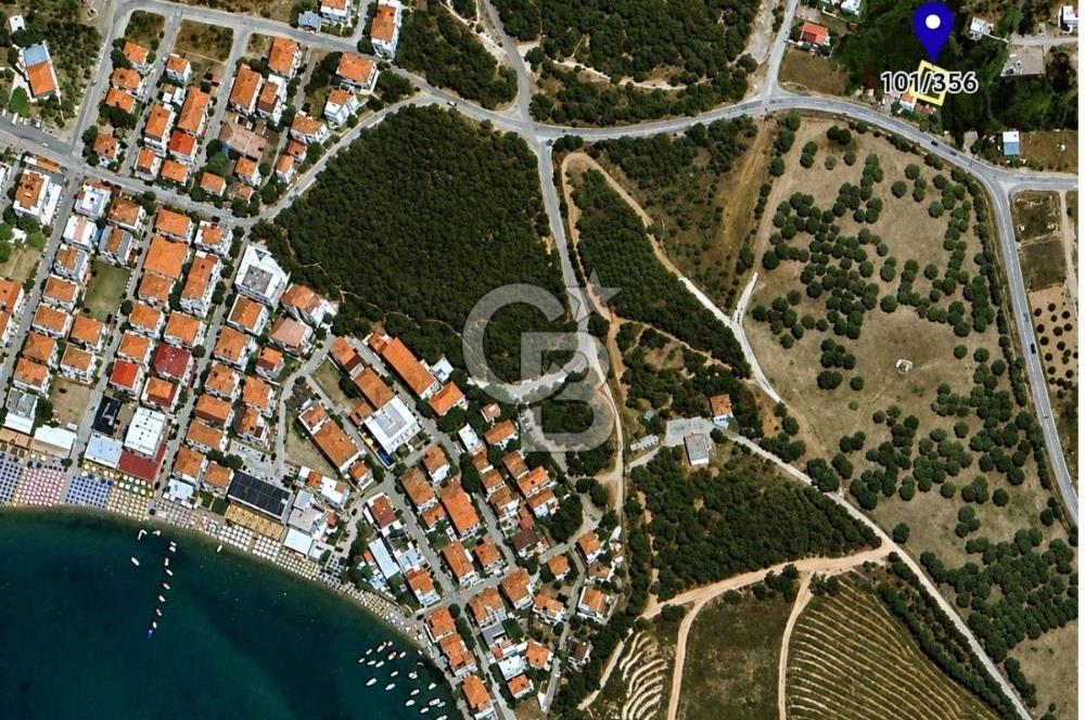 AYVALIK BADAVUT BÖLGESİNDE FIRSAT NİTELİĞİNDE 275 m² ARSA