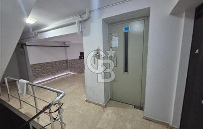 İhsaniye Kanuni Caddesinde Kullanışlı Bakımlı 3+1 Daire