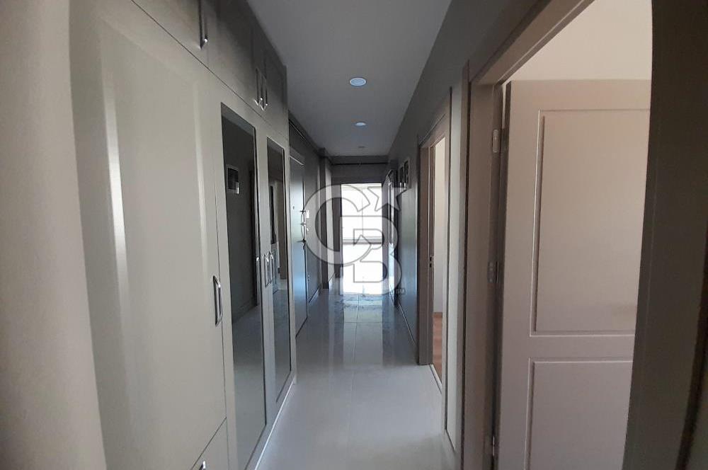 BAĞDAT CADDESİ ERENKÖY DİVAN'IN SOKAĞINDA 3+1 KİRALIK DAİRE