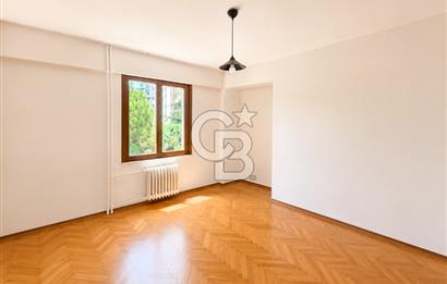 BAYAR CADDESİNDE MERKEZİ TEMİZ FERAH DAİRE