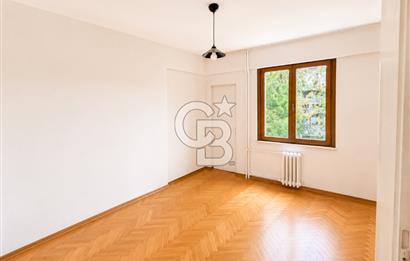 BAYAR CADDESİNDE MERKEZİ TEMİZ FERAH DAİRE
