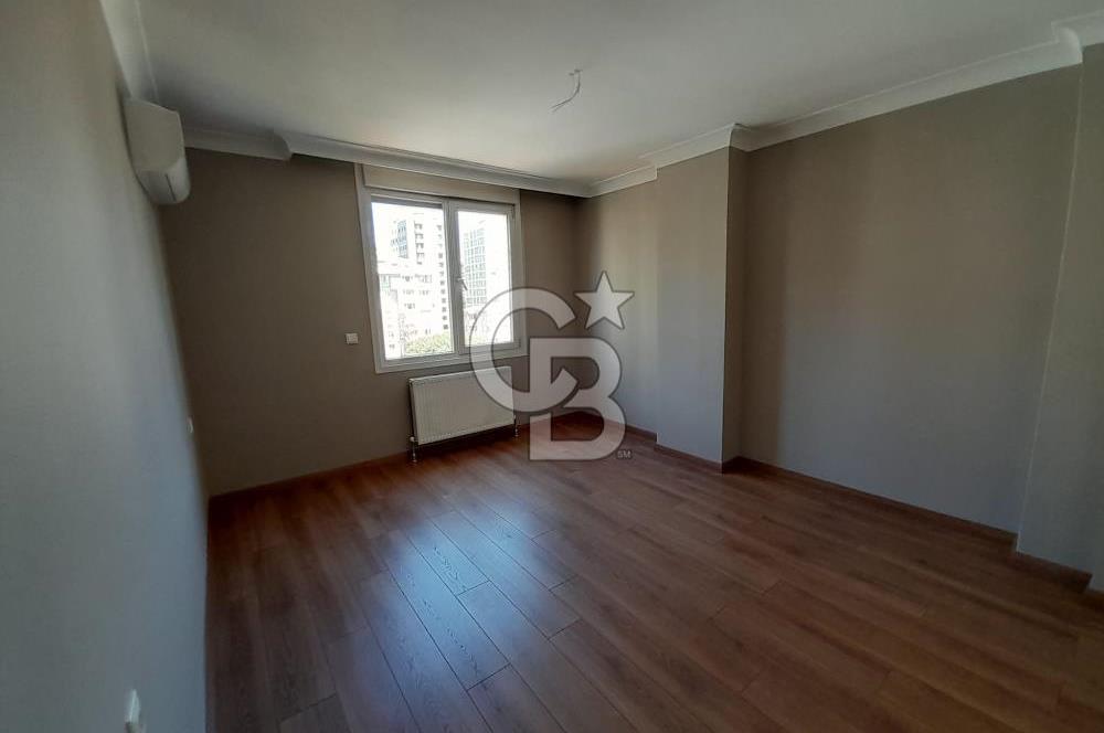 BAĞDAT CADDESİ ERENKÖY DİVAN'IN SOKAĞINDA 3+1 KİRALIK DAİRE