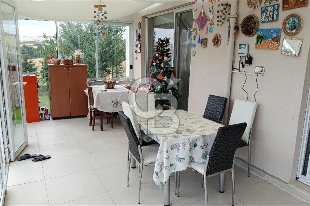SATILIK MÜSTAKIL PARSEL TEK TAPU 750M2 ARSA DUBLEX 4.5+1+1 GARAJ