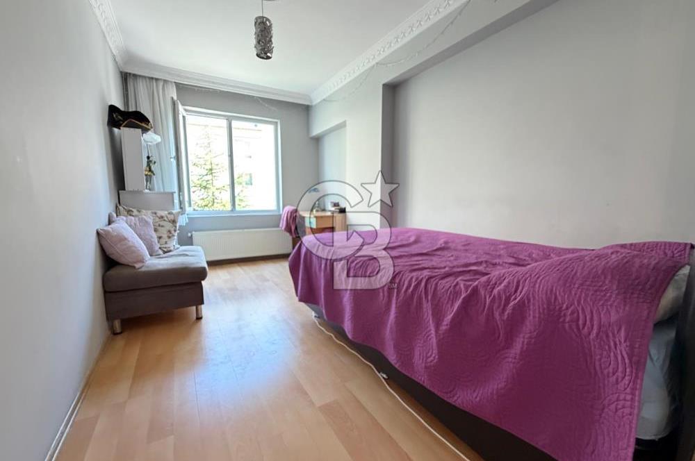 SULTAN FATİH VE ŞEHİTLER CADDE DİBİ ARA KATTA SATILIK 3+1 DAİRE