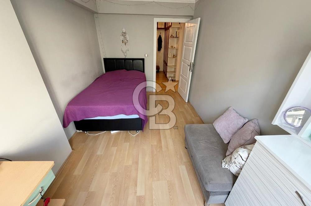 SULTAN FATİH VE ŞEHİTLER CADDE DİBİ ARA KATTA SATILIK 3+1 DAİRE