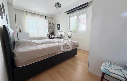 SULTAN FATİH VE ŞEHİTLER CADDE DİBİ ARA KATTA SATILIK 3+1 DAİRE