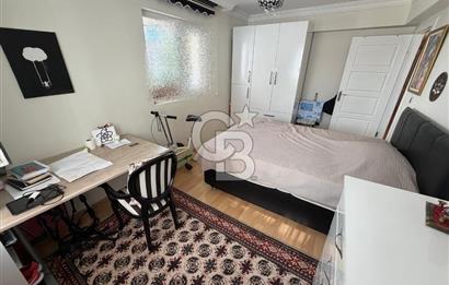 SULTAN FATİH VE ŞEHİTLER CADDE DİBİ ARA KATTA SATILIK 3+1 DAİRE