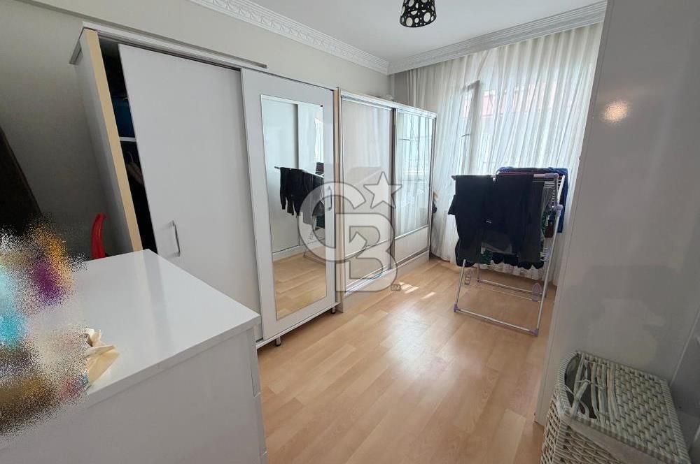 SULTAN FATİH VE ŞEHİTLER CADDE DİBİ ARA KATTA SATILIK 3+1 DAİRE