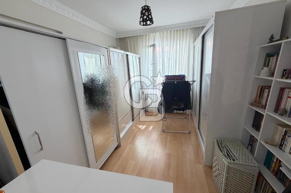 SULTAN FATİH VE ŞEHİTLER CADDE DİBİ ARA KATTA SATILIK 3+1 DAİRE