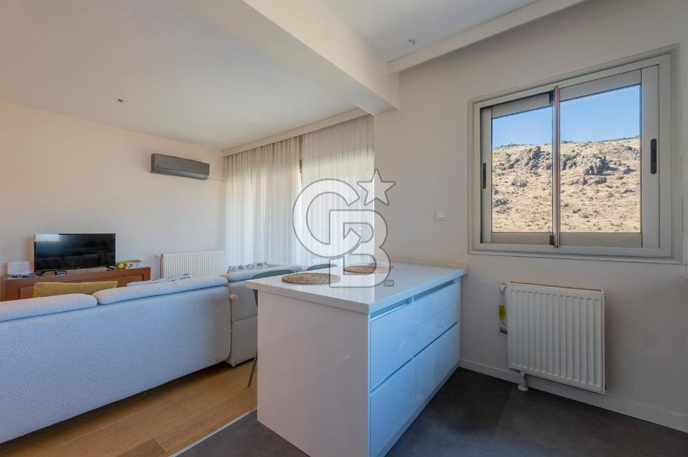 Karşıyaka 360 Sitesi nde 1+1 Eşyalı Kiralık Daire