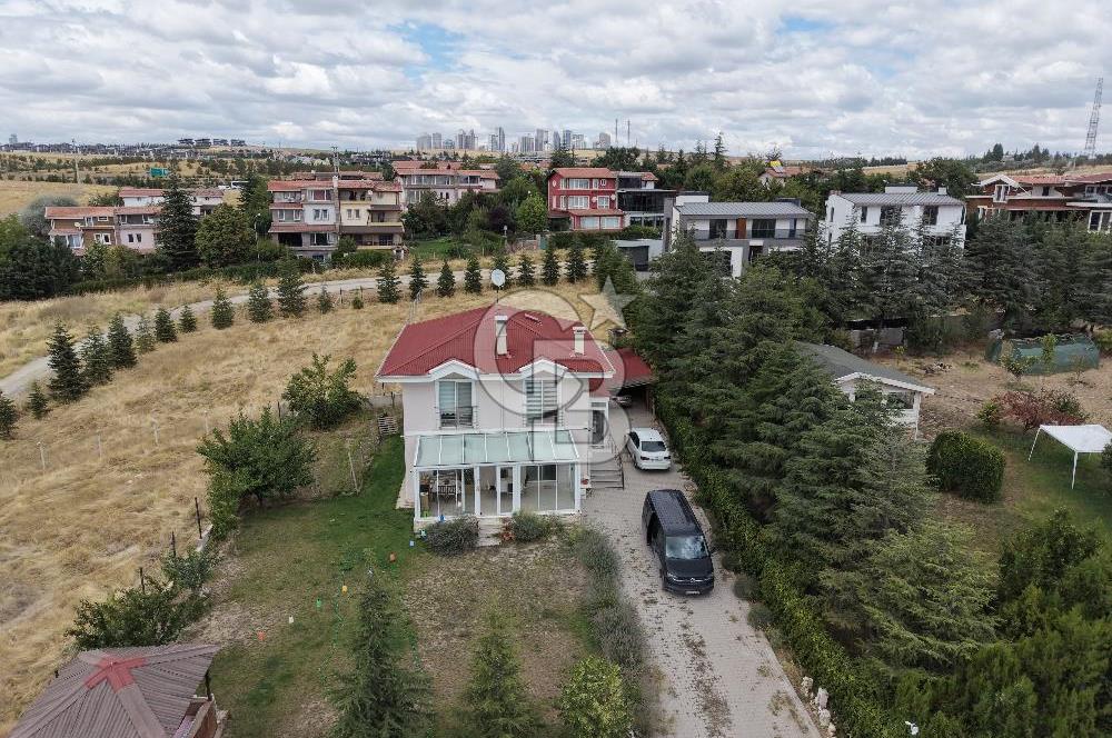 SATILIK MÜSTAKIL PARSEL TEK TAPU 750M2 ARSA DUBLEX 4.5+1+1 GARAJ