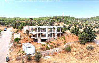 Güzelbahçe Çamlı 746m² Arsa Üzerinde Natamam 4+1 Villa Satılık