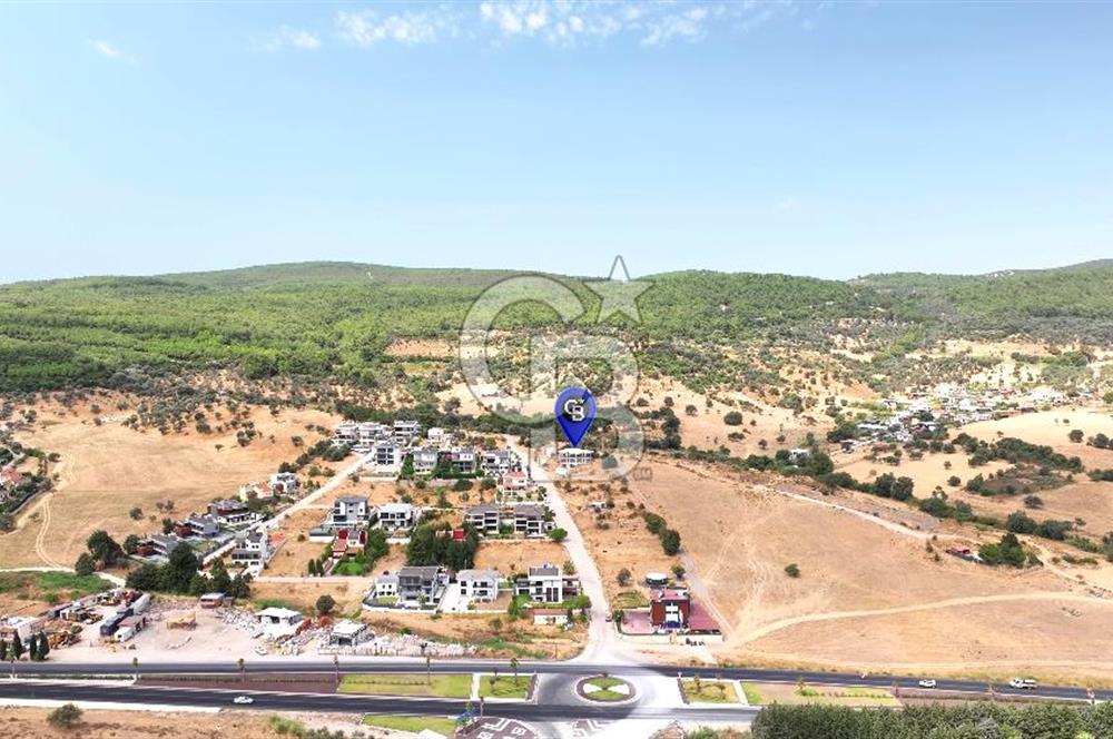 Güzelbahçe Çamlı 746m² Arsa Üzerinde Natamam 4+1 Villa Satılık