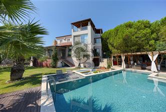 Urla Bademler'de Göl Manzaralı Doğa İçerisinde 5+1 Villa Satılık - 4 - 370882