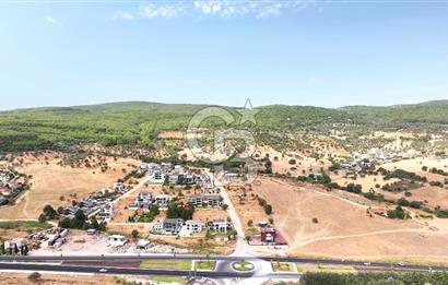 Güzelbahçe Çamlı 746m² Arsa Üzerinde Natamam 4+1 Villa Satılık