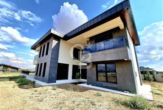 GÖLBAŞI BALLIKPINAR'DA 1.500M² ARSALI ,370 M² ,7+1 SATILIK VİLLA - 1 - 370893