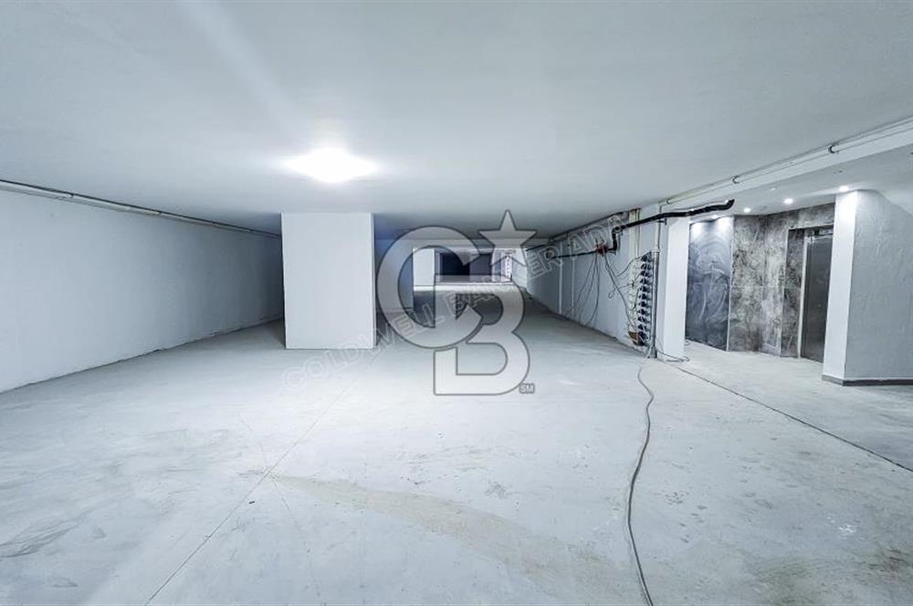 Kuşadası İkiçeşmelik te havuzlu sitede satılık 2+1 daire