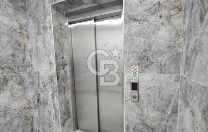 Kuşadası İkiçeşmelik te havuzlu sitede satılık 2+1 daire