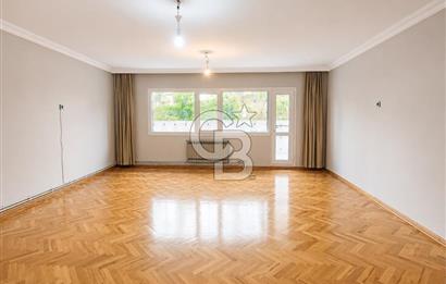 Konak Karataş Gama Sitesi İçerisinde Geniş3+1 Otoparklı Daire