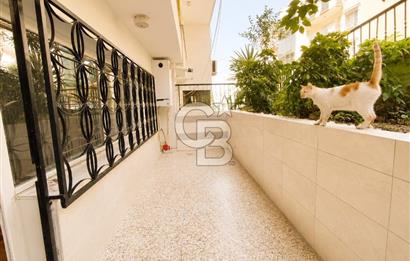 Konak Karataş Gama Sitesi İçerisinde Geniş3+1 Otoparklı Daire