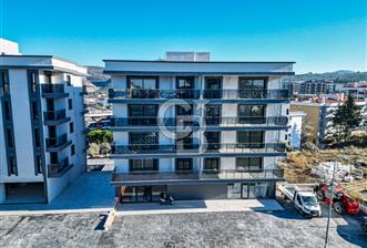 Kuşadası İkiçeşmelik te havuzlu sitede satılık 2+1 daire - 9 - 370912