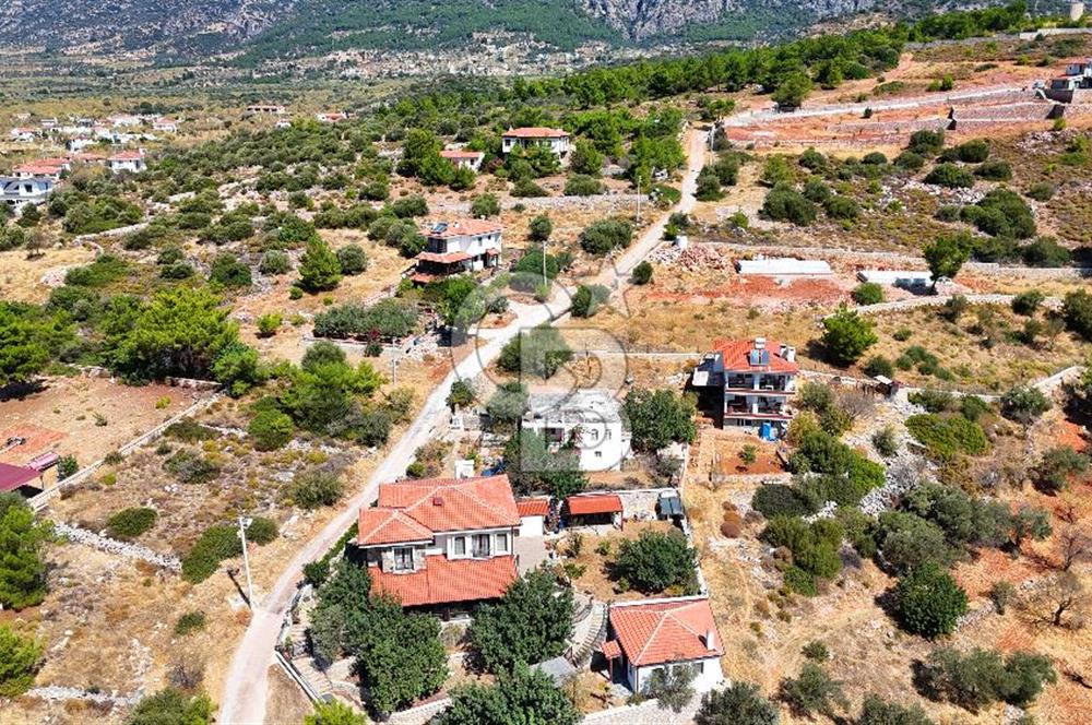 DATÇA YAKADA DENİZ GÖREN, 895 M² PARSELDE 1/3 HİSSE FIRSATI