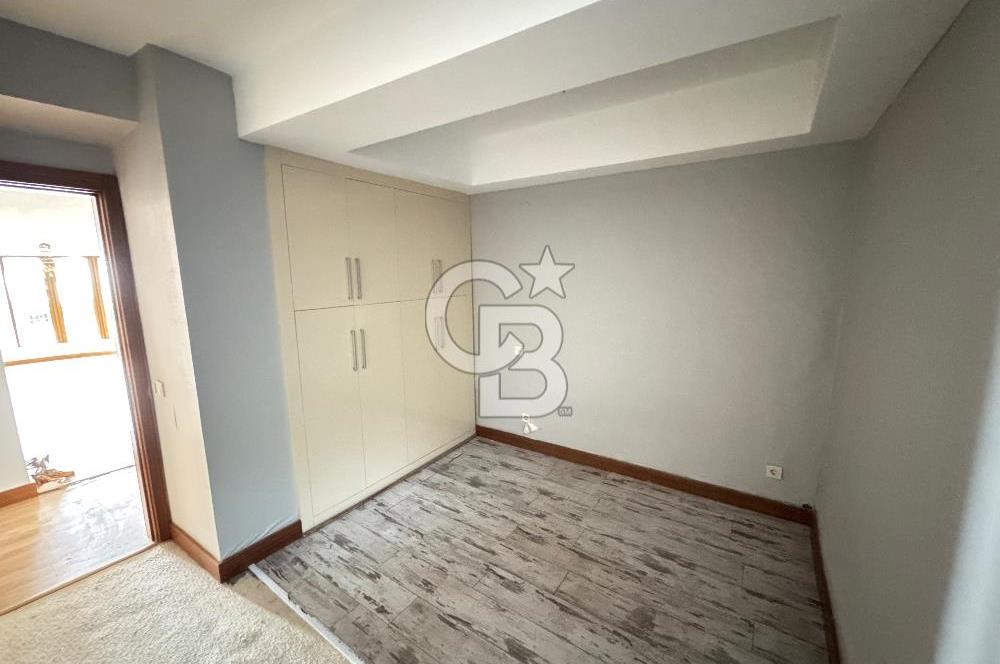 Gölbaşı Kızılcaşar'da Satılık 8+2 Lüks Tripleks Villa