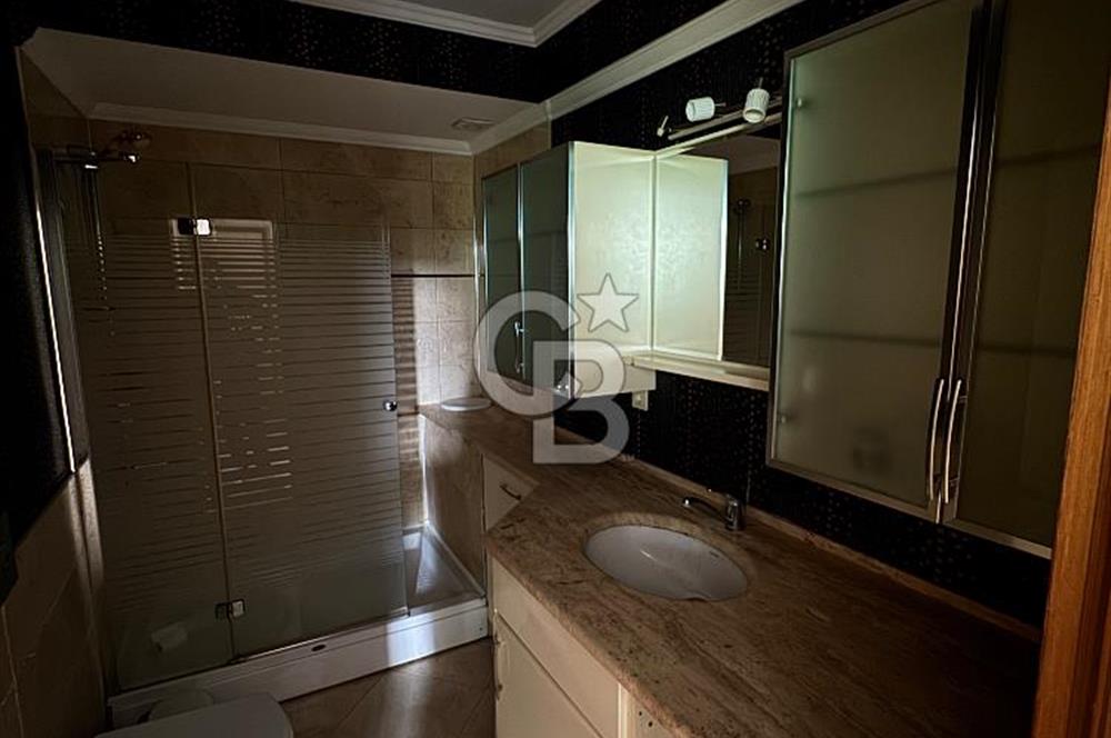 Gölbaşı Kızılcaşar'da Satılık 8+2 Lüks Tripleks Villa
