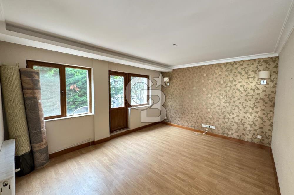Gölbaşı Kızılcaşar'da Satılık 8+2 Lüks Tripleks Villa