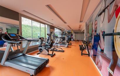 Karşıyaka 360 Sitesi nde 1+1 Eşyalı Kiralık Daire