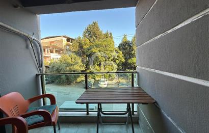 BORNOVA AŞIK VEYSEL’E YÜRÜME MESAFESİNDE SATILIK TERASLI DUBLEKS