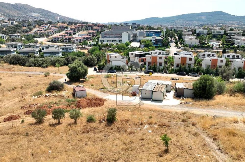 İzmir Güzelbahçe Mustafa Kemal Paşa Mahallesi 561m² Arsa Satılık