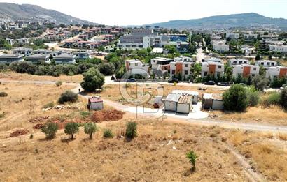 İzmir Güzelbahçe Mustafa Kemal Paşa Mahallesi 561m² Arsa Satılık
